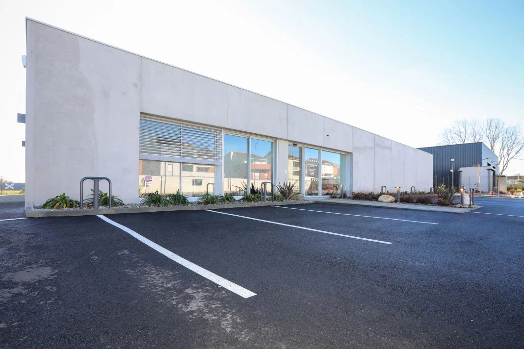 Parking du cabinet dentaire Pibraclinic